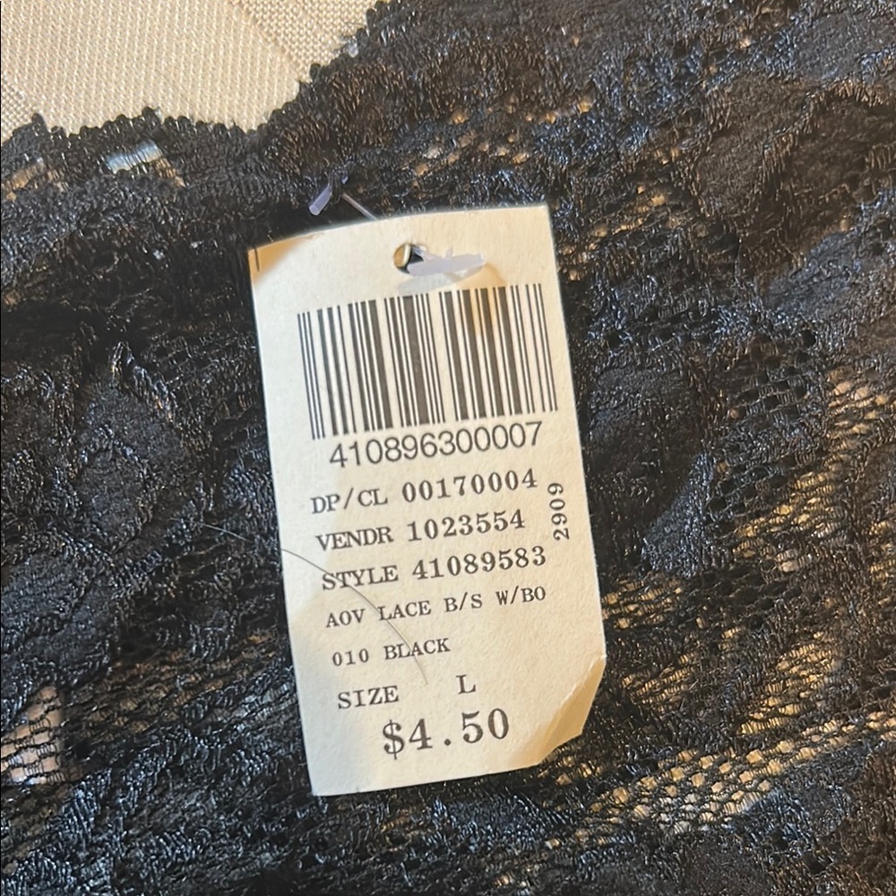 Black and Pink Lace Panties Trio - Picture 11 of 14